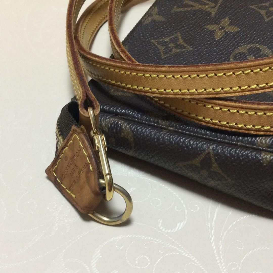 斜めがけ可能★ルイヴィトン モノグラム　アクサリーポーチ　アクセポ　ロングスト付