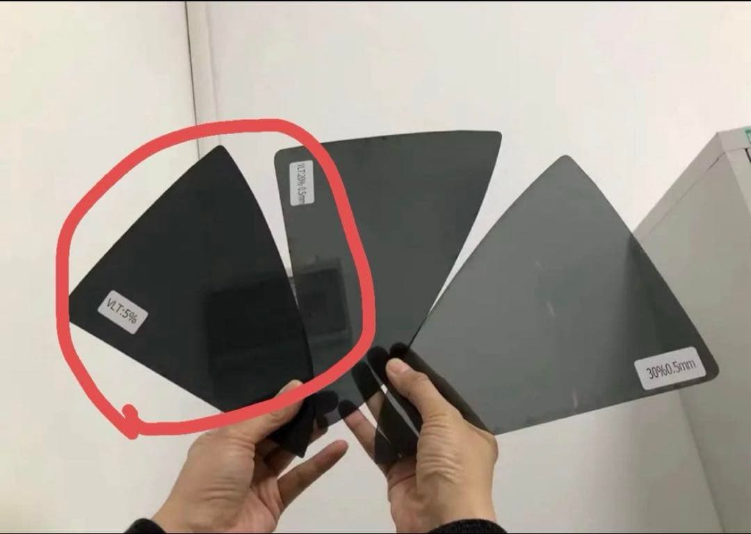 ⭐️used SHOP⭐️プロフ必須！ 　スモークフィルム風サンシェード