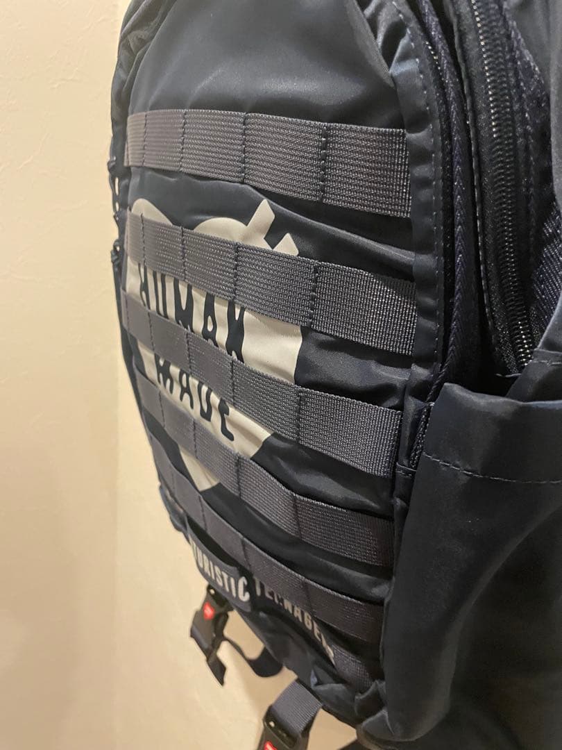 HUMAN MADE 希少なブルー　バックパック カラビナあり　タグなし