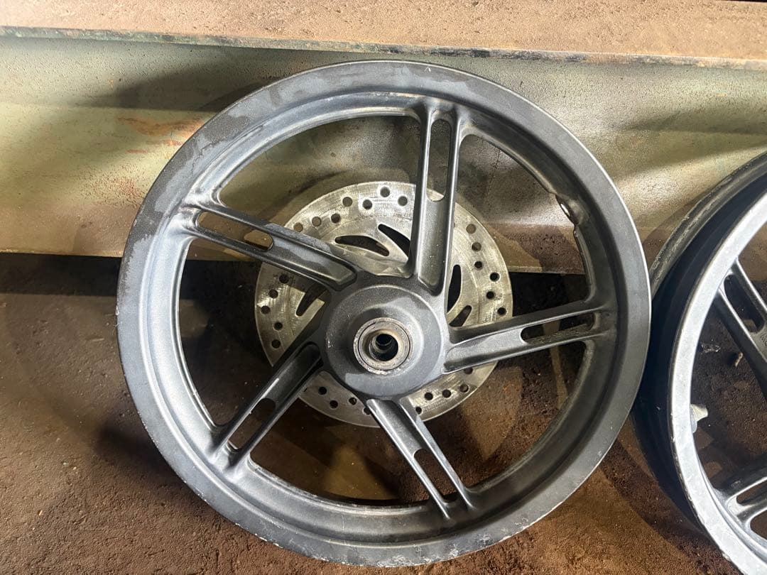 ホンダPCX125ホイール前後セット、アルミ製 、ディスク、