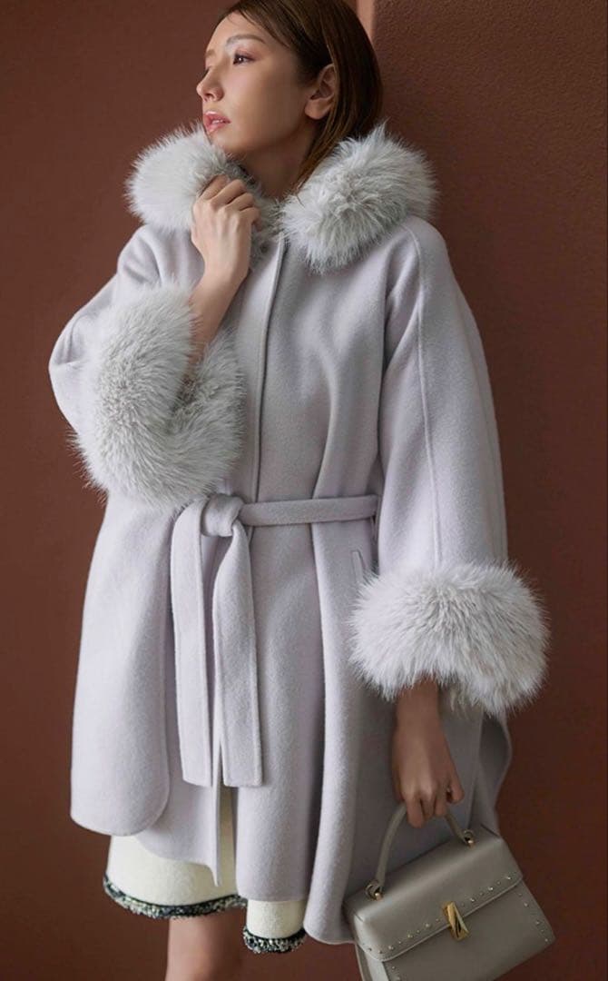 2025AW新品未使用【CELFORD】ファーポンチョコート