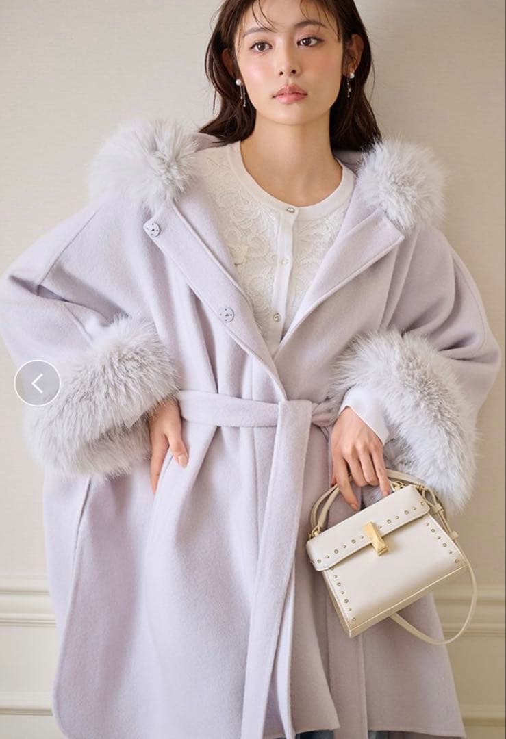 2025AW新品未使用【CELFORD】ファーポンチョコート