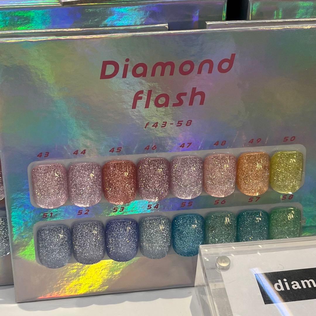 【新品未使用】　enoi ダイヤモンドフラッシュ　16色セット