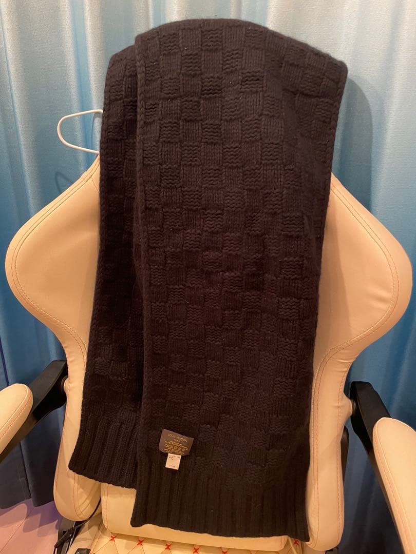 LOUIS VUITTON ブラックマフラー カシミヤ100%