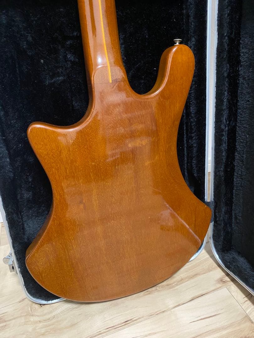 【希少・1978年製】Guild B-302 / ヴィンテージ・ベース美品