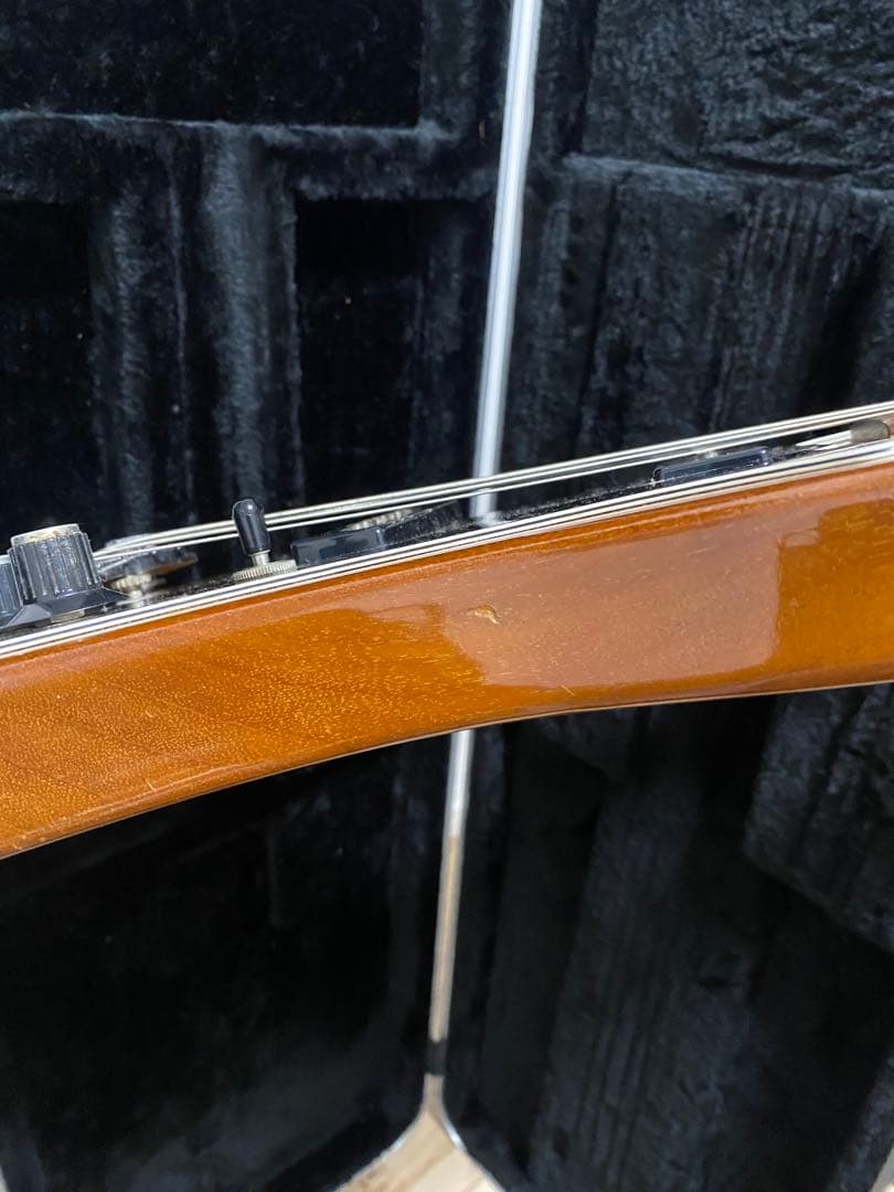 【希少・1978年製】Guild B-302 / ヴィンテージ・ベース美品