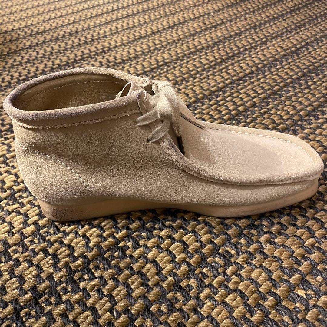 CLARKS クラークス ワラビー UK8 26センチ メープル スウェード