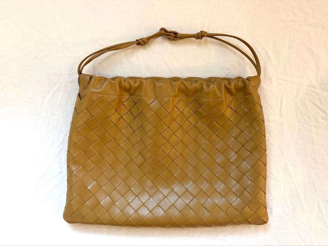 BOTTEGA VENETA ダストバッグ　ミディアム