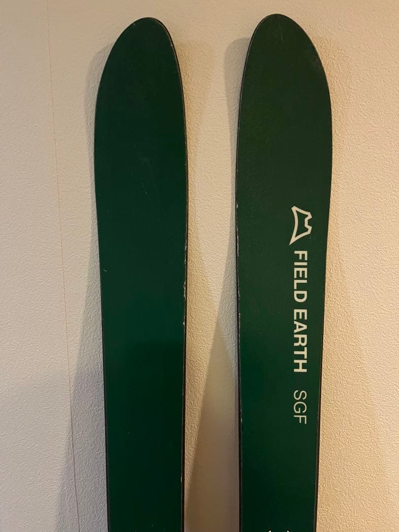 スキー板　FIELDEARTH CNY7 178cm