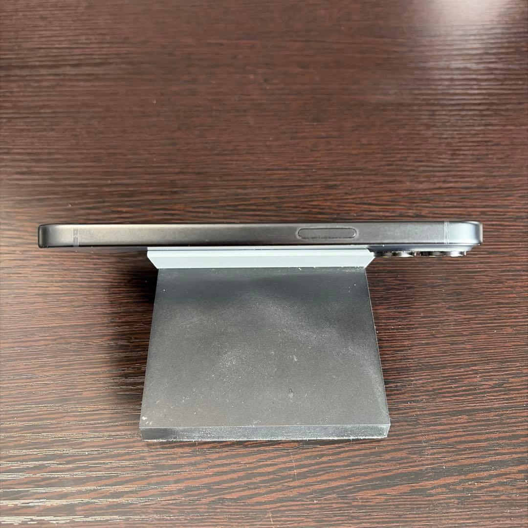 iPhone 15 256GB 本体 ブラック