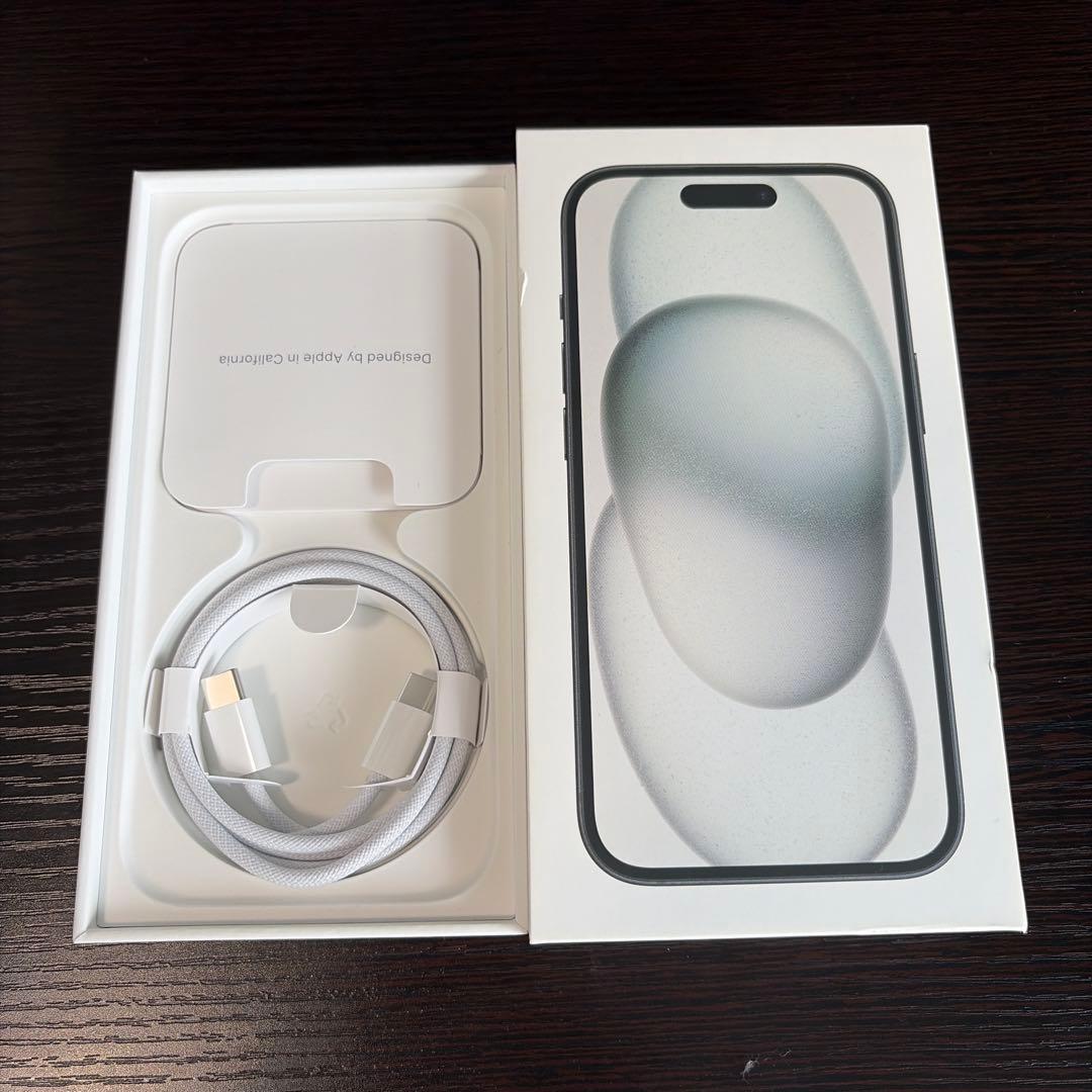 iPhone 15 256GB 本体 ブラック