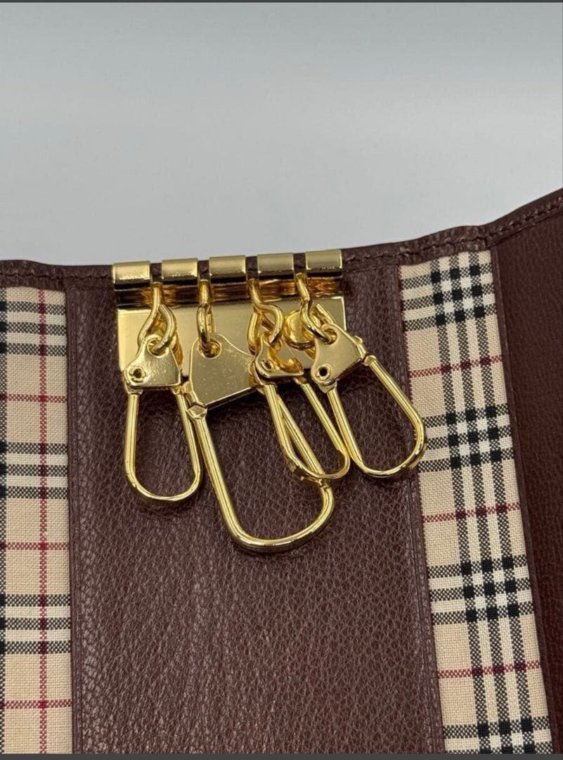 ランボー様用未使用♡ バーバリー　キーケス