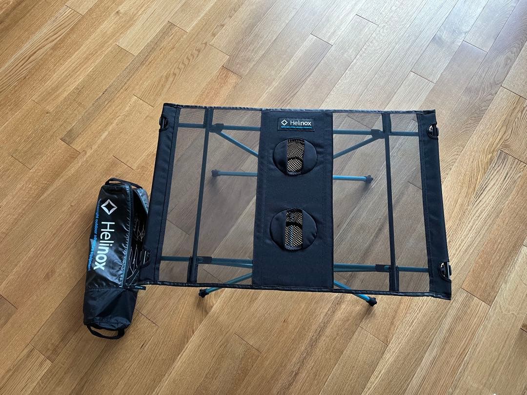 Helinox アウトドアテーブル 軽量