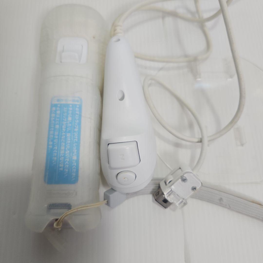 【中古品　動作確認済】Nintendo Wii RVL-001-WD　ホワイト