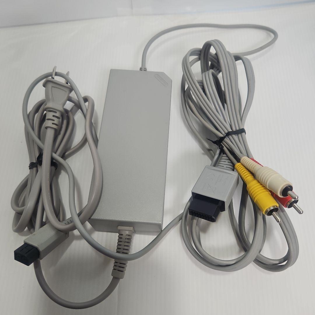 【中古品　動作確認済】Nintendo Wii RVL-001-WD　ホワイト