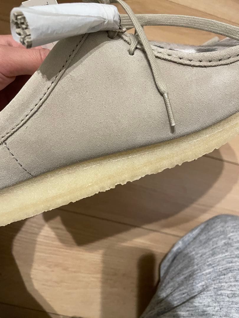 クラークスオリジナルズ　ワラビー　ビームス　エンド　スキークラブ　トリプルコラボ