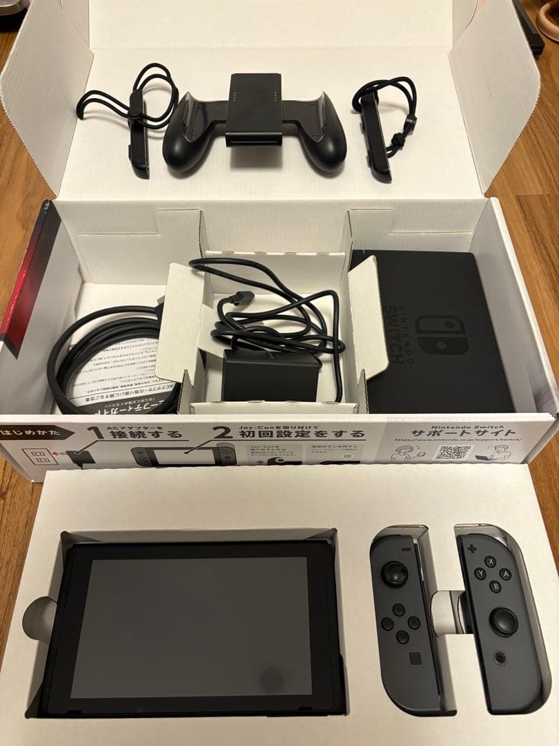 Nintendo Switch本体＋ソフト2本＋フィルム付き