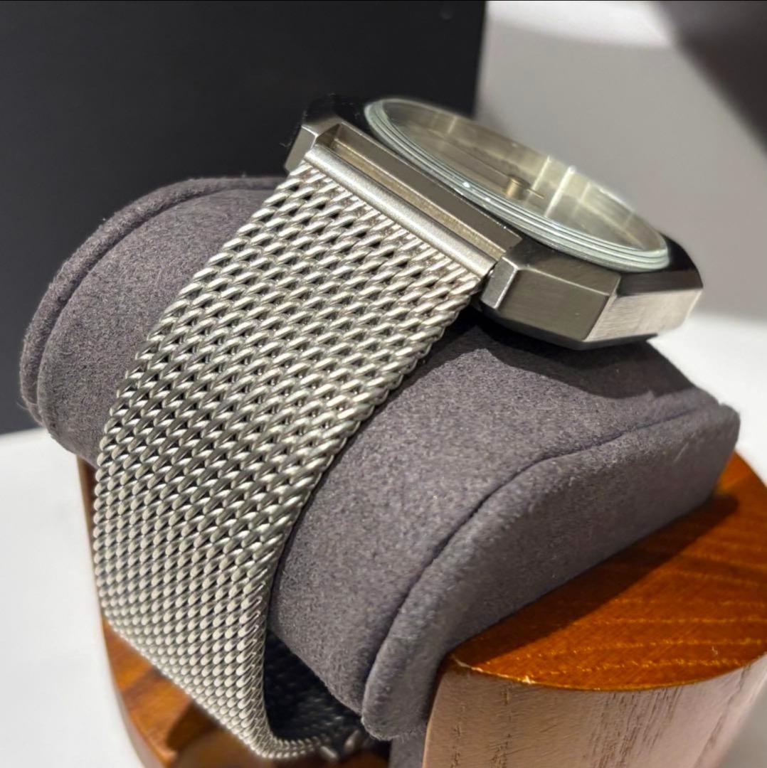 Slow Jo 01 スイス製 オールシルバー 腕時計 レア 美 品 箱付き