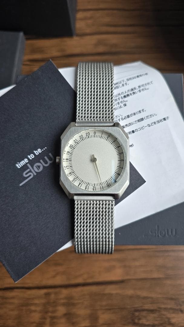 Slow Jo 01 スイス製 オールシルバー 腕時計 レア 美 品 箱付き