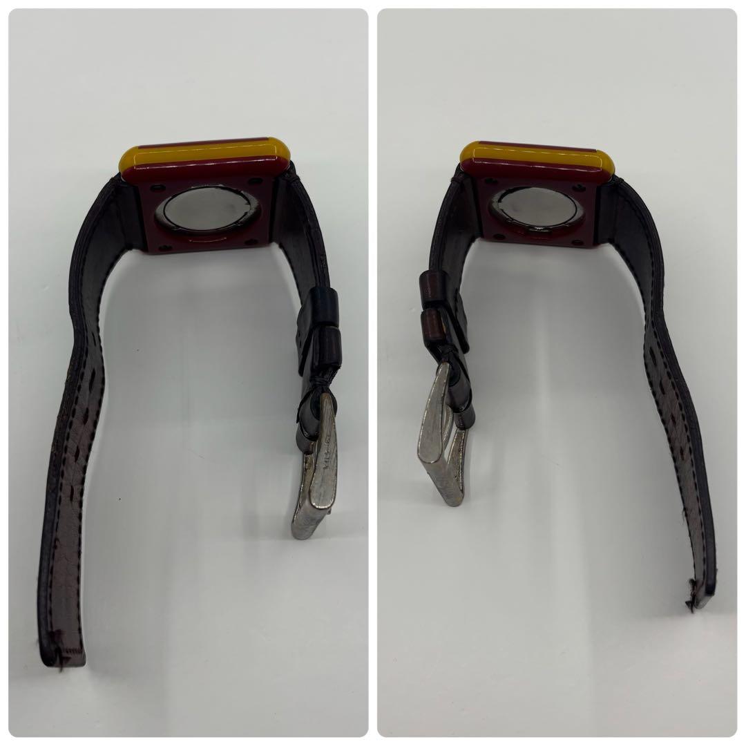 【新品電池交換済み】PRADA プラダ　腕時計　スクエア　レザー　希少