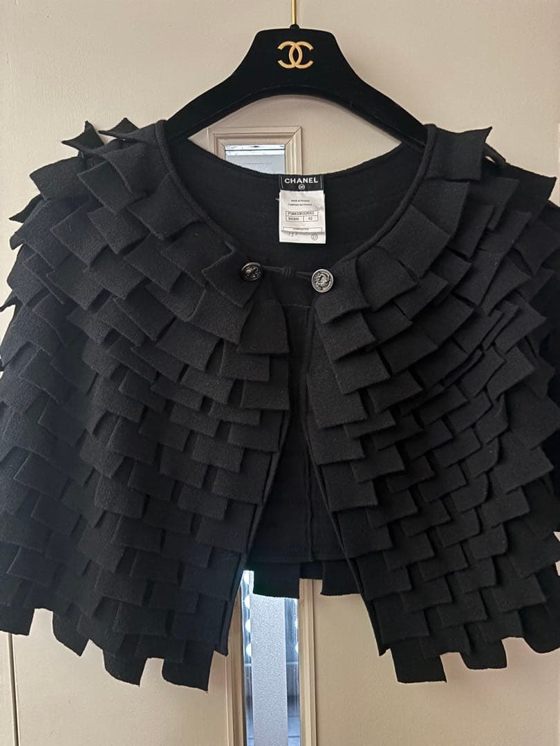 CHANEL黒ボレロ新品