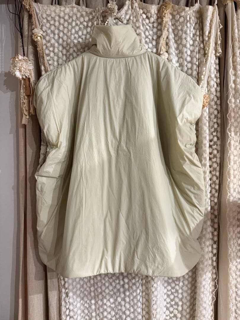 アンヌーク*Volume Over Vest*新品38サイズ