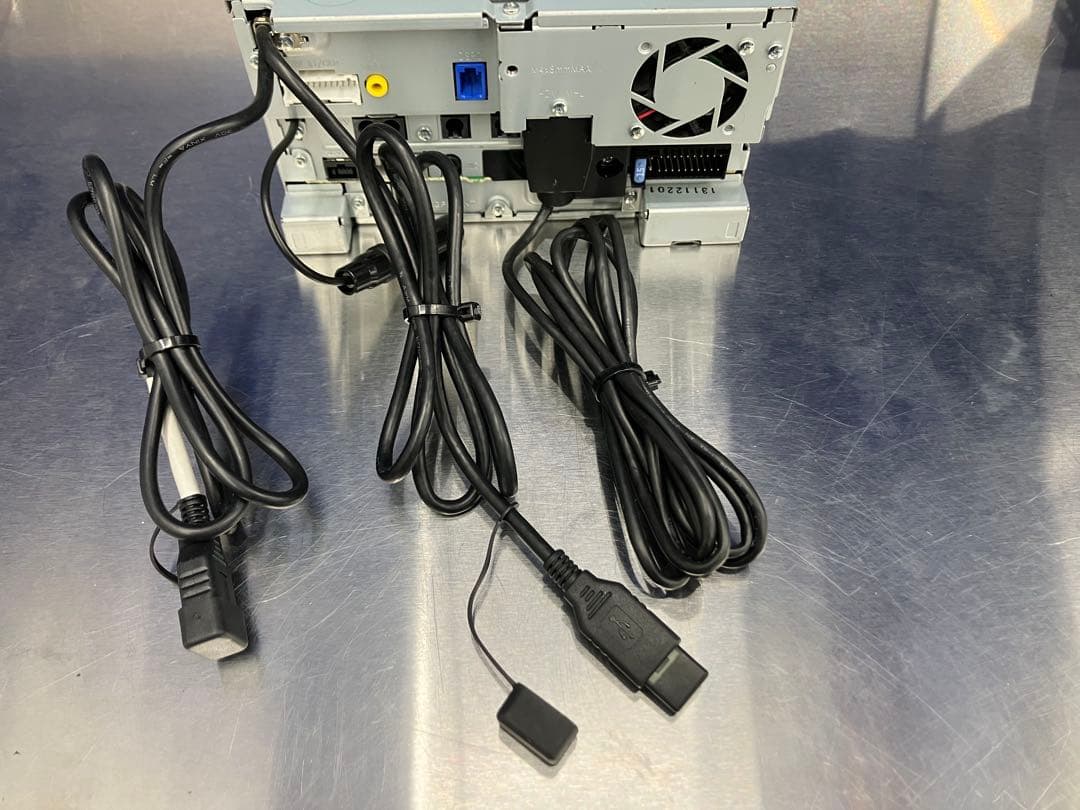 KENWOOD ケンウッド MDV-Z701 カーナビゲーション