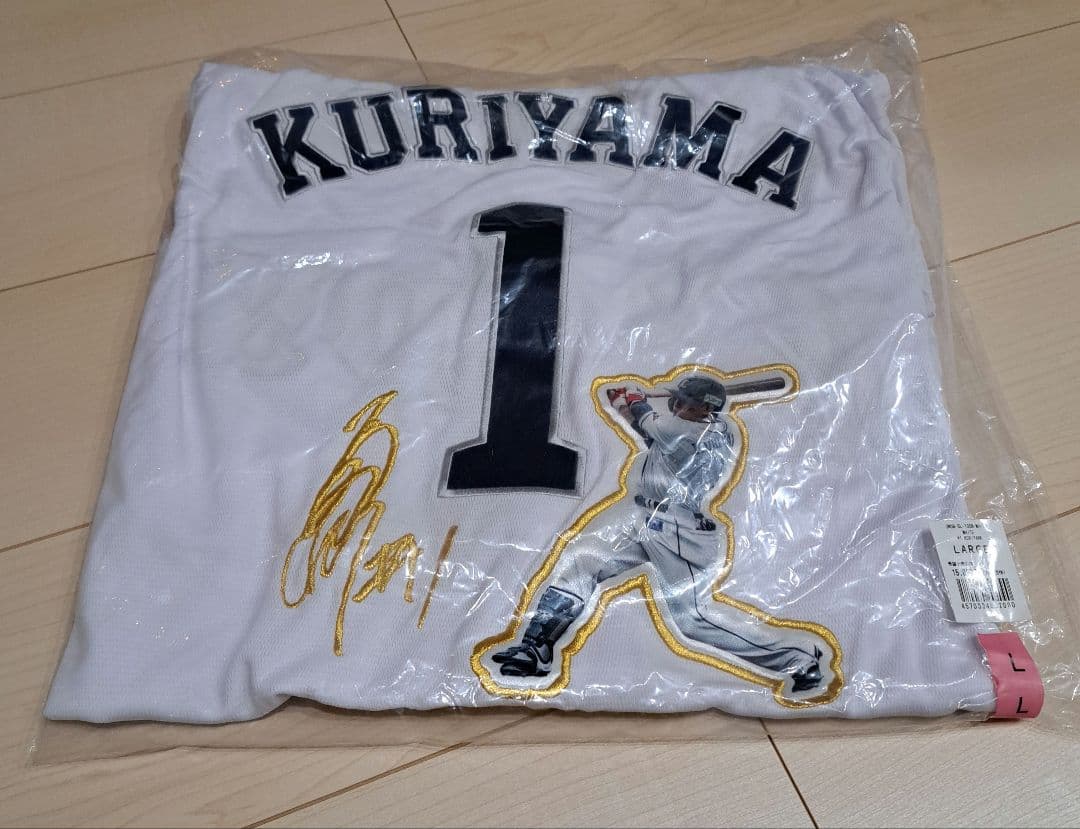 栗山巧選手 2000本安打達成記念ユニフォーム(L) 埼玉西武ライオンズ