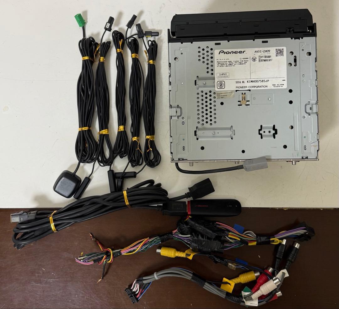 Carrozzeria カロッツェリア AVIC-ZH09 カーナビ2017年