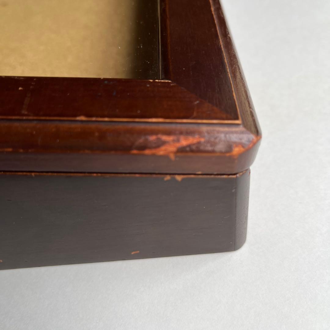 ショーケース　ガラスケース　木製コレクションケース鍵付き