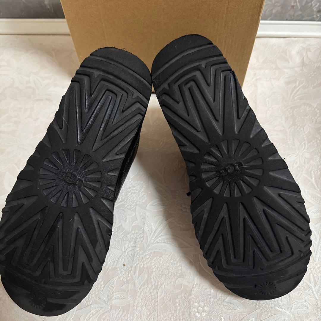 《限定値下げ》UGG ブラック スニーカー