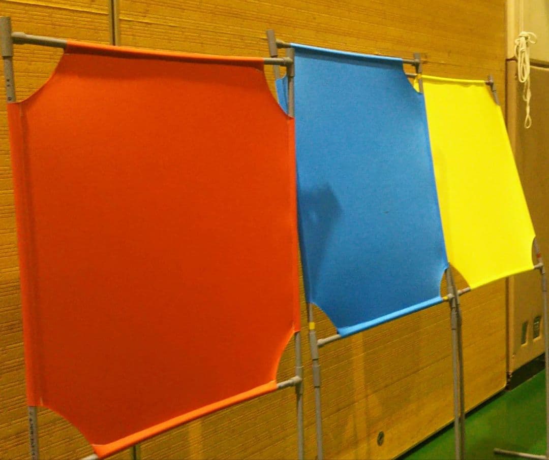 薄い青 型押しクロコダイルBIGサイズ　 角度が変えられる壁打ち無音布(むおんふ