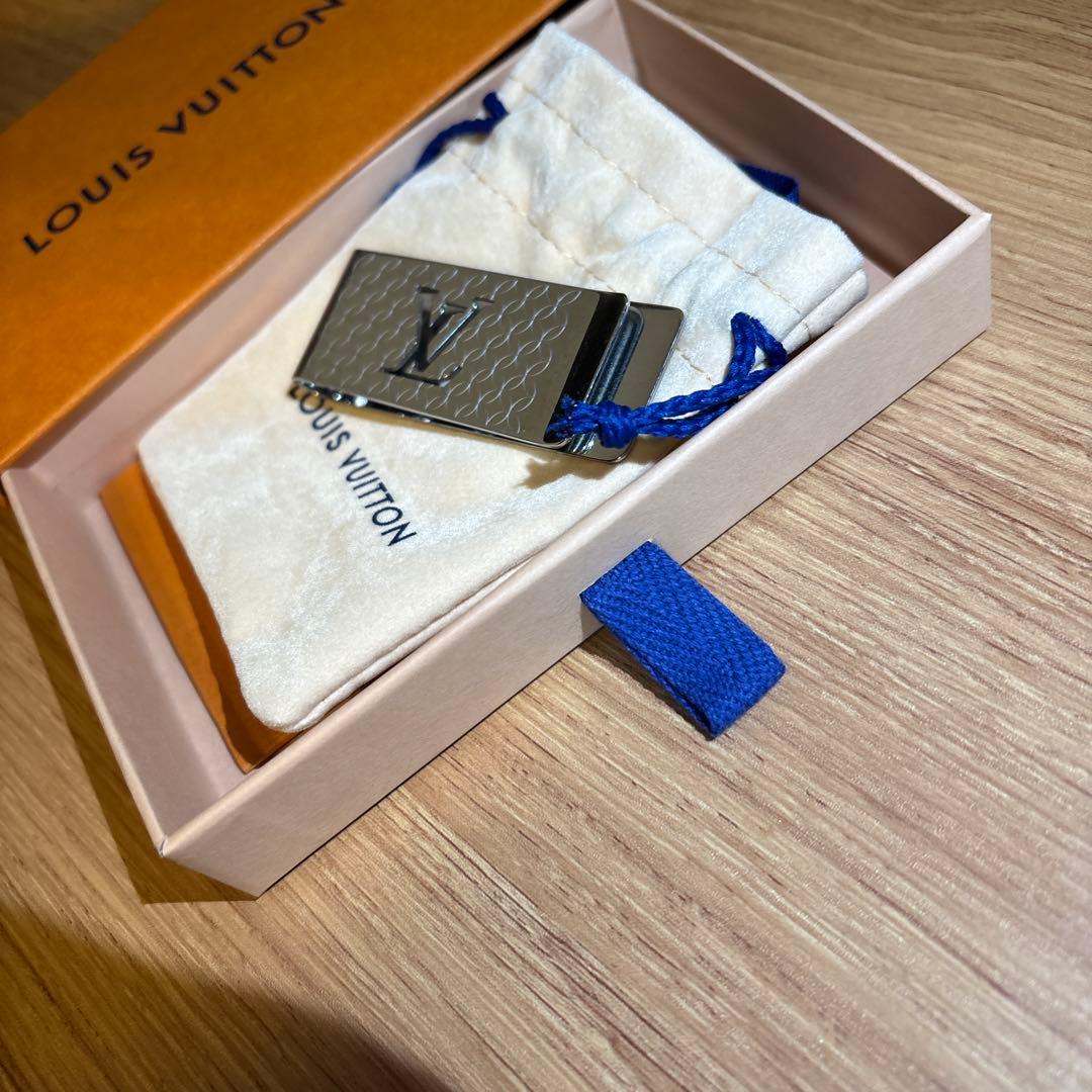 LOUIS VUITTON マネークリップ メタル