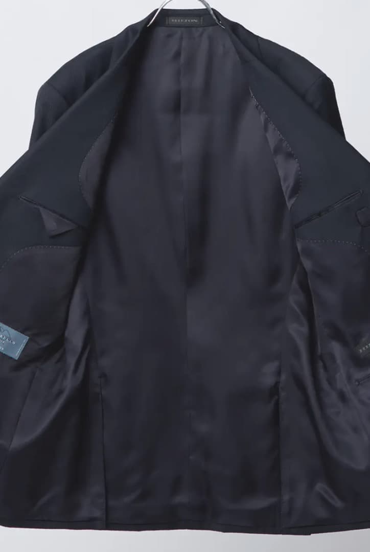 ヒルトン プレミアムスタイリッシュスーツ A25V4458 A5 新品 秋冬