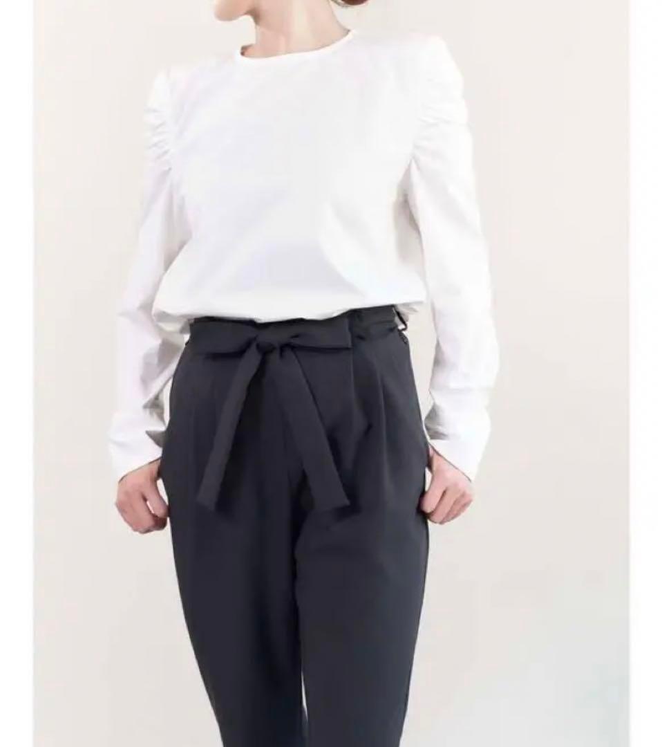 fete madison パンツ　美脚　マディソン　テーパードパンツ　ブラック