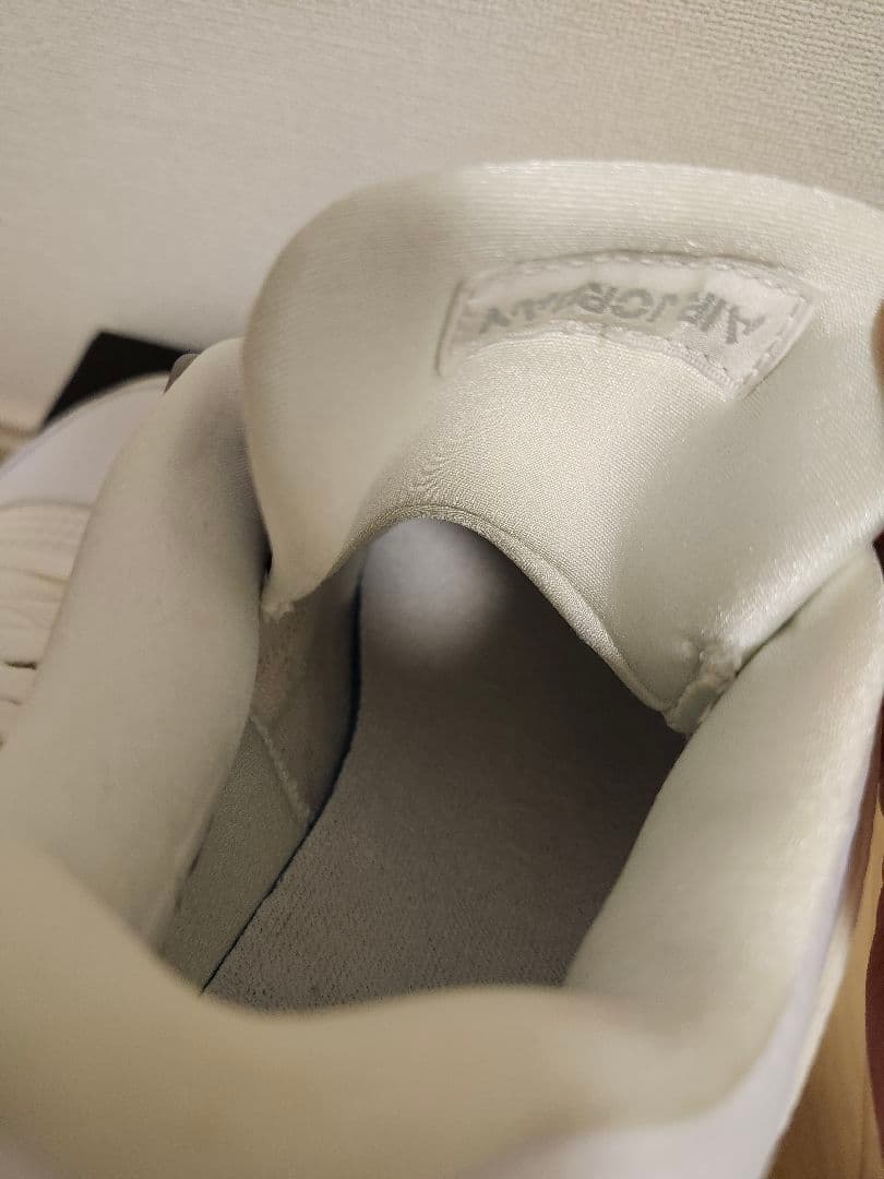 NIKE AIR JORDAN 4 RETRO BG スニーカー 23.5cm