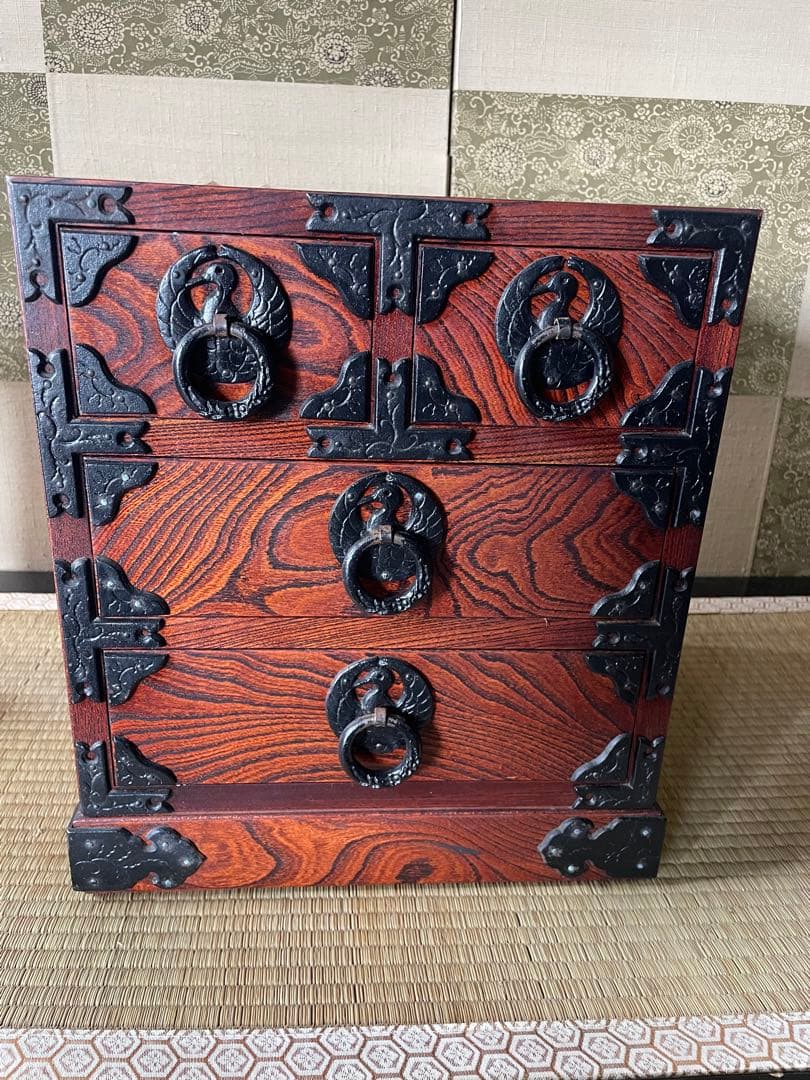 時代和箪笥 民藝・家具 ビンテージ　 時代箪笥 チェスト 金具装　昭和レトロ