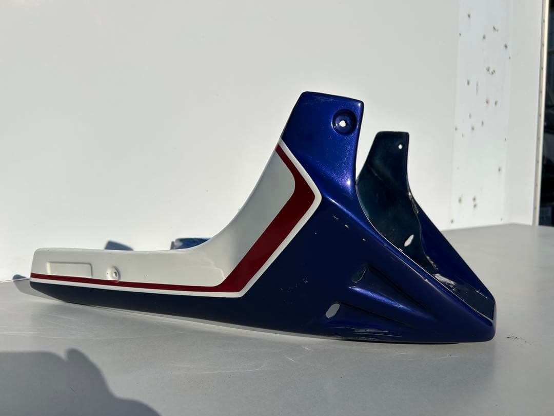 ホンダ　CBX400F CB400SF 青白　アンダーカウル　旧車　パステル？