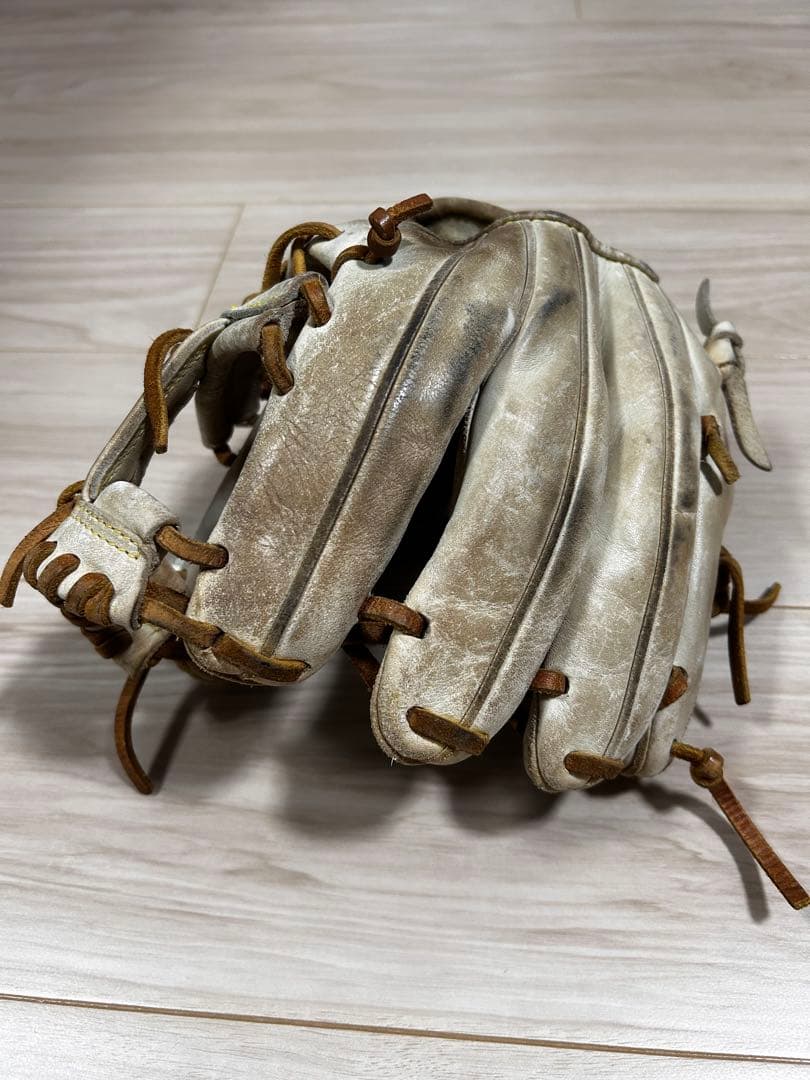 野球　硬式グローブ クリーム色　軟式