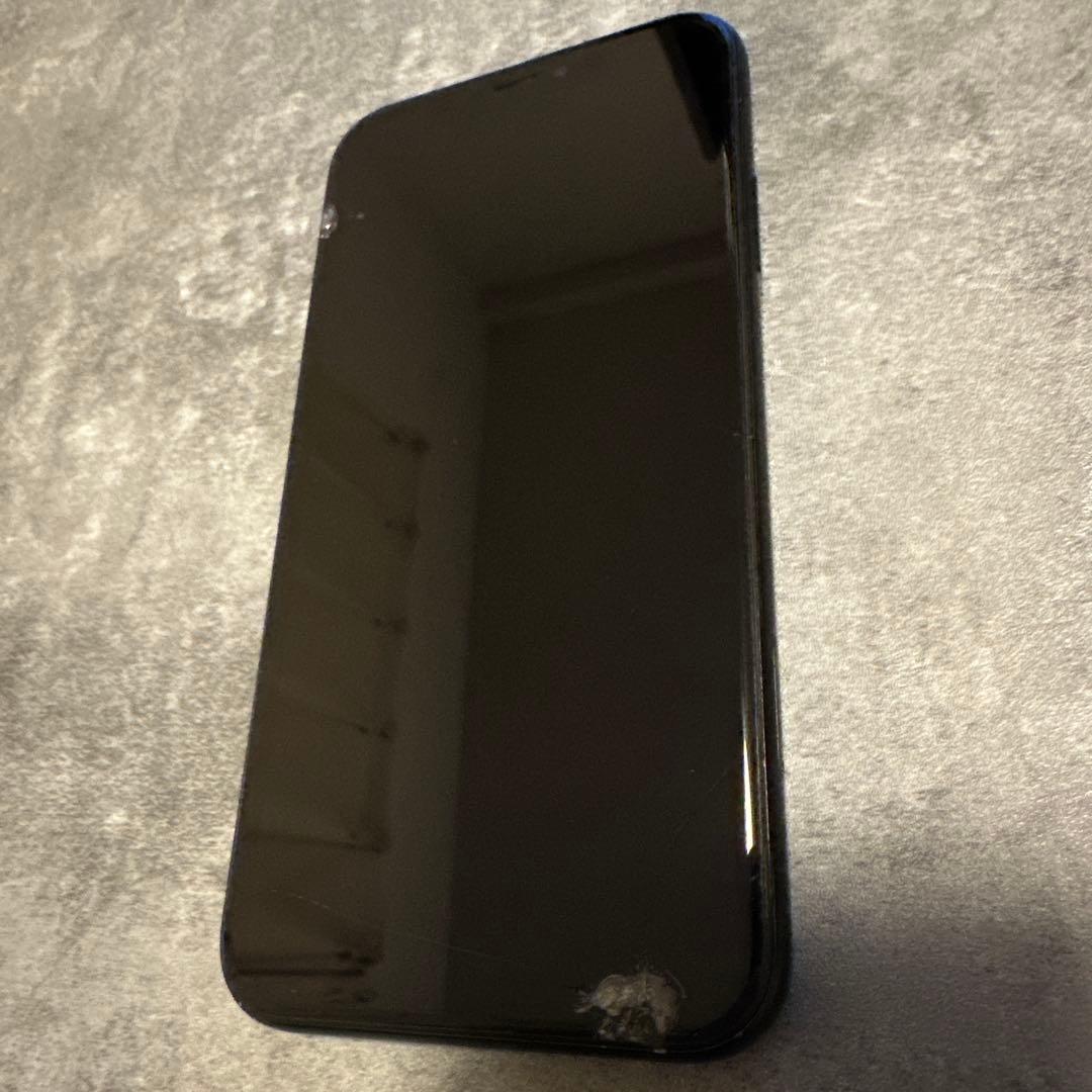 Apple iPhone XR ブラック 画面ひびあり