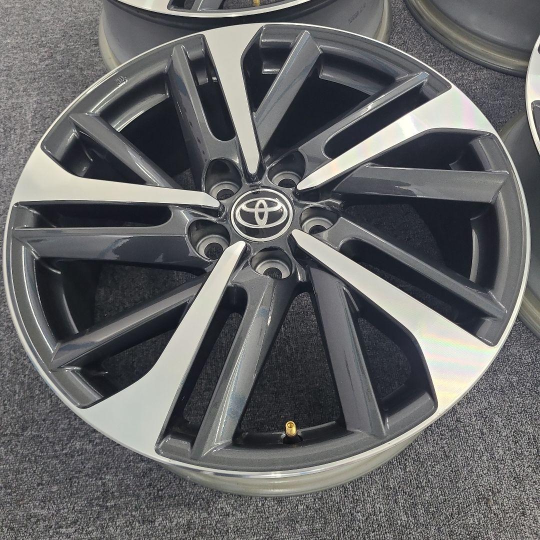 トヨタ カローラクロス 純正ホイール 18インチ 新車取り外し品