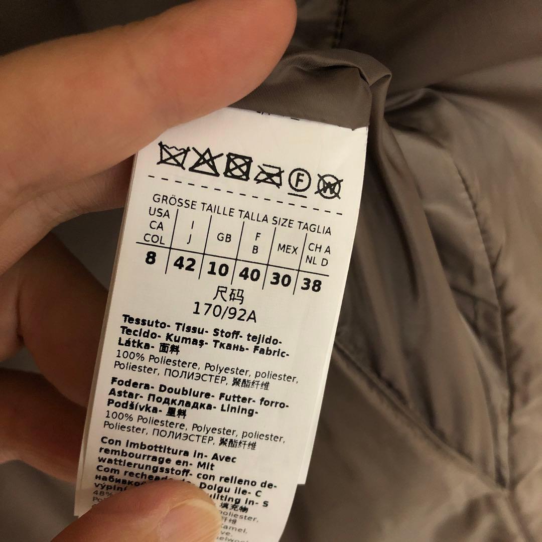 8/10限定値下げMaxMara The Cube ベージュダウンベスト　42