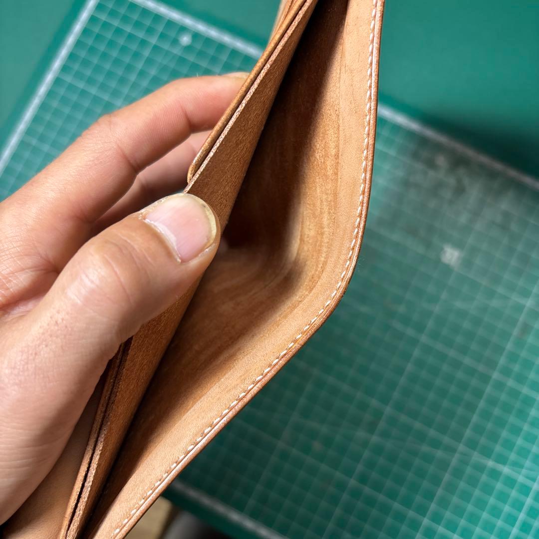 ホースバットストリップ☆ホーウィン☆ホースバット☆ナチュラル☆2つ折り☆スタンプ