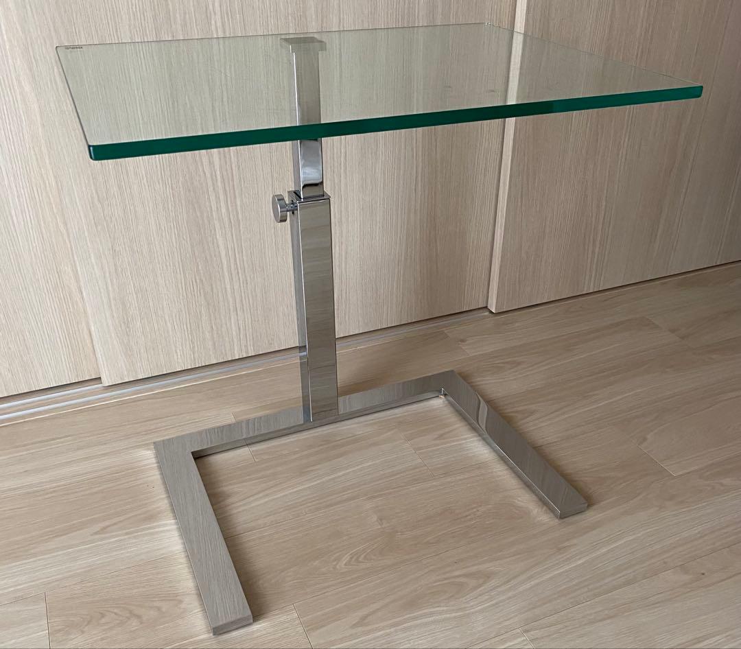 M*L様 ロルフベンツサイドテーブル ROLF BENZ ガラス天板の高さ調整可