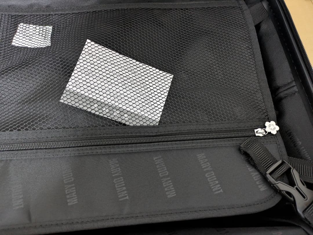 MARY QUANT キャリーケース