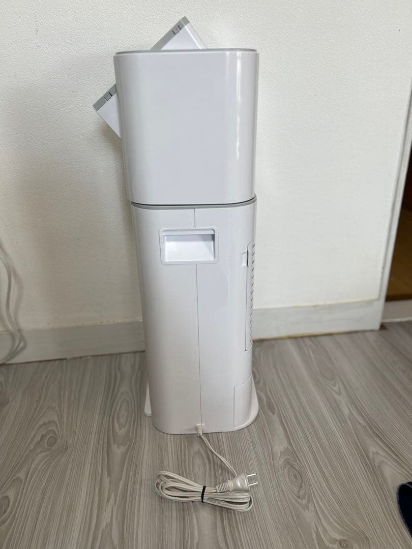 サーキュレーター衣類乾燥除湿機 IJD-150-WH