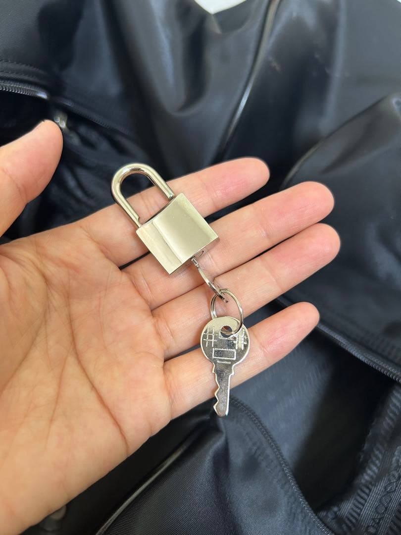 堀内様PRADA(プラダ)ナイロン　ボストンバッグ