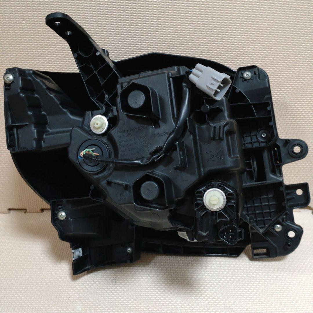 スズキ スペーシアギアMK53S 左純正ヘッドライト 中古品