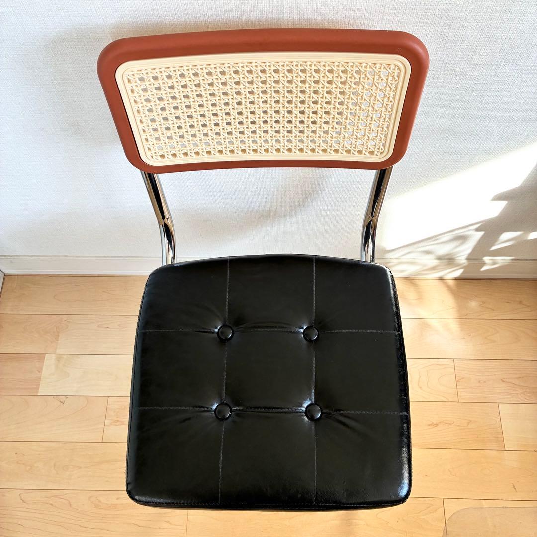 ダイニングチェア ラタン調 レザークッション カンティレバーチェア 合皮