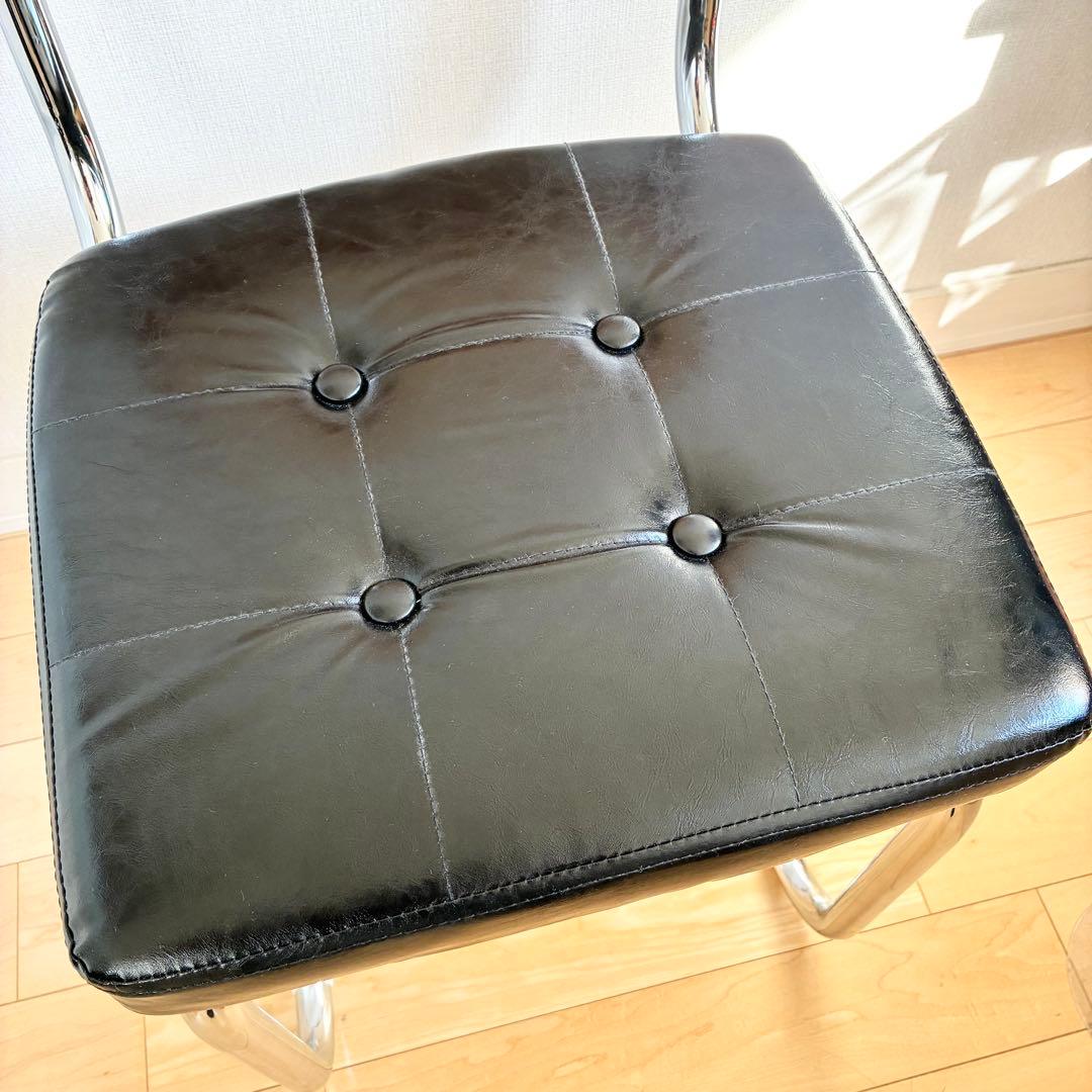 ダイニングチェア ラタン調 レザークッション カンティレバーチェア 合皮